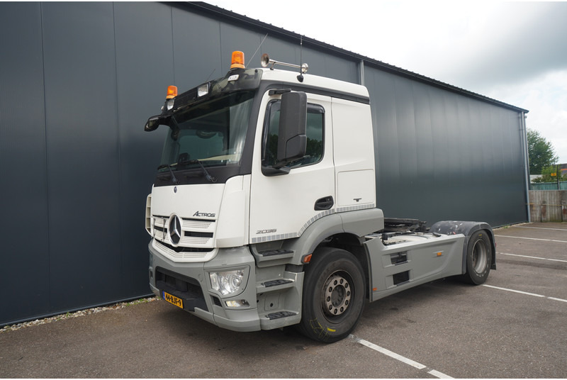Mercedes-Benz ACTROS 2036 ADR 663.000KM - Trattore stradale: foto 3 Mercedes-Benz ACTROS 2036 ADR 663.000KM - Trattore stradale: foto 3