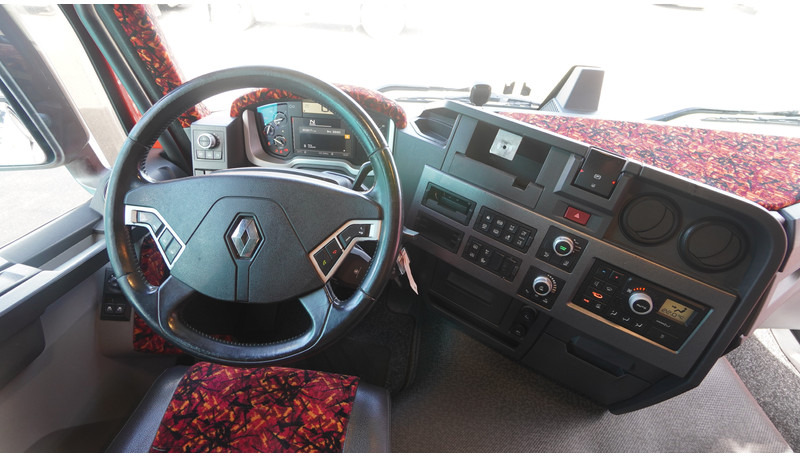 Renault T 460 6X2 EURO 6 854.000KM - Trattore stradale: foto 5 Renault T 460 6X2 EURO 6 854.000KM - Trattore stradale: foto 5