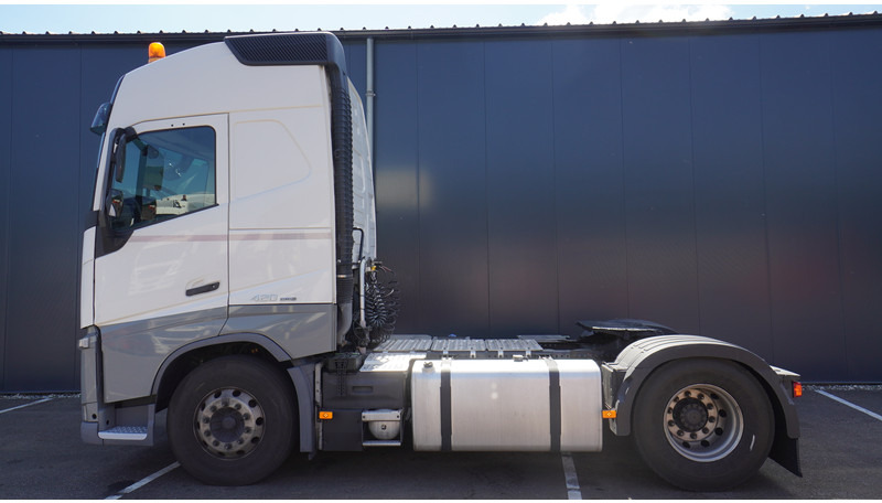 Volvo FH 420 ADR GLOBETROTTER EURO 6 864.000KM - Trattore stradale: foto 1 Volvo FH 420 ADR GLOBETROTTER EURO 6 864.000KM - Trattore stradale: foto 1
