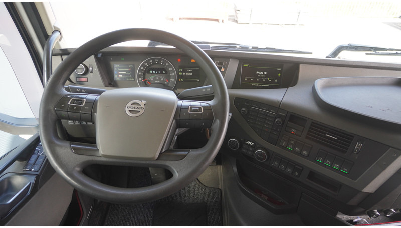Volvo FH 460 EURO 6 GLOBETROTTER - Trattore stradale: foto 5 Volvo FH 460 EURO 6 GLOBETROTTER - Trattore stradale: foto 5