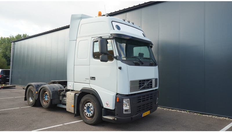 Volvo FH 480 6X2 ADR EURO 5 COMPRESSOR PUMP - Trattore stradale: foto 4 Volvo FH 480 6X2 ADR EURO 5 COMPRESSOR PUMP - Trattore stradale: foto 4