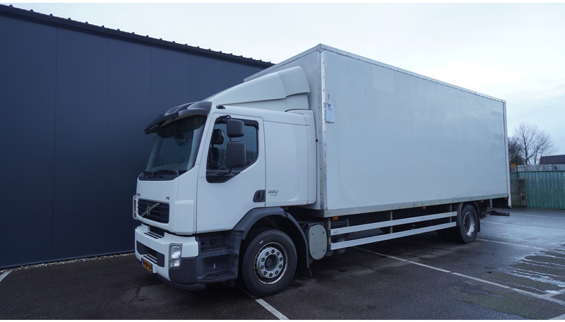 Volvo FE 280 CLOSED BOX 354.000KM MANUAL GEARBOX - Autocarro furgonato: foto 3 Volvo FE 280 CLOSED BOX 354.000KM MANUAL GEARBOX - Autocarro furgonato: foto 3