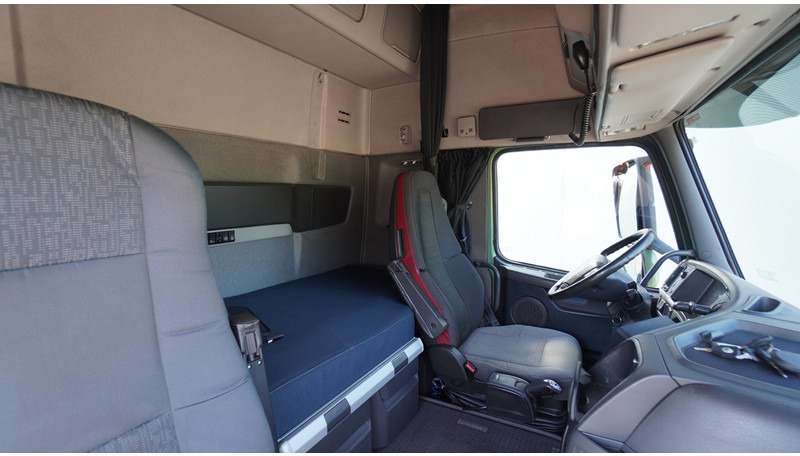 Camion con gru Volvo FH 540 8X2 HOOKARM SYSTEM WITH PALFINGER PK 20002 CRANE: foto 7