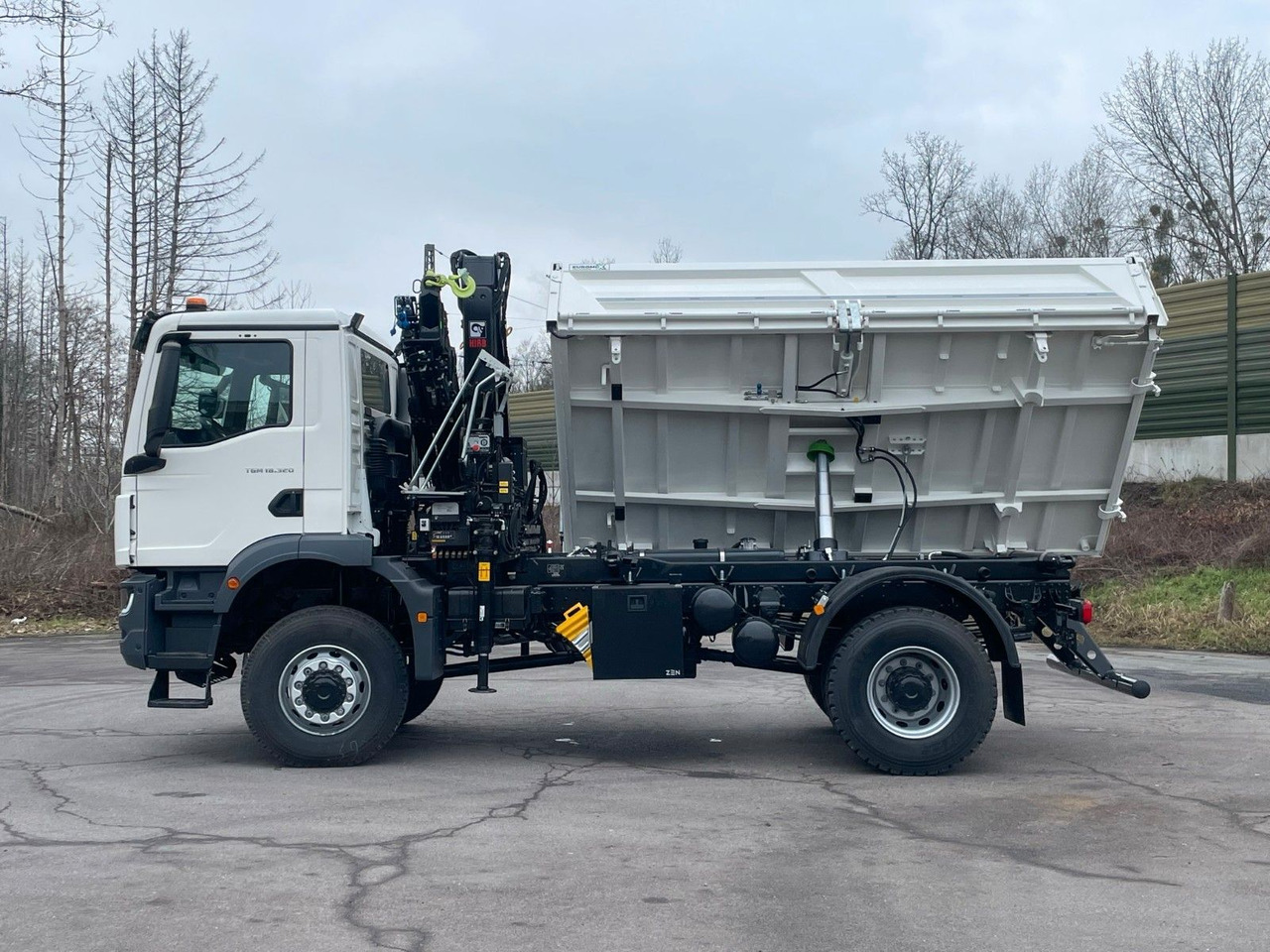 MAN TGM 18.320 4x4 Euro6e Hiab X-HiDuo 138DS-3 - Autocarro ribaltabile, Camion con gru: foto 3 MAN TGM 18.320 4x4 Euro6e Hiab X-HiDuo 138DS-3 - Autocarro ribaltabile, Camion con gru: foto 3