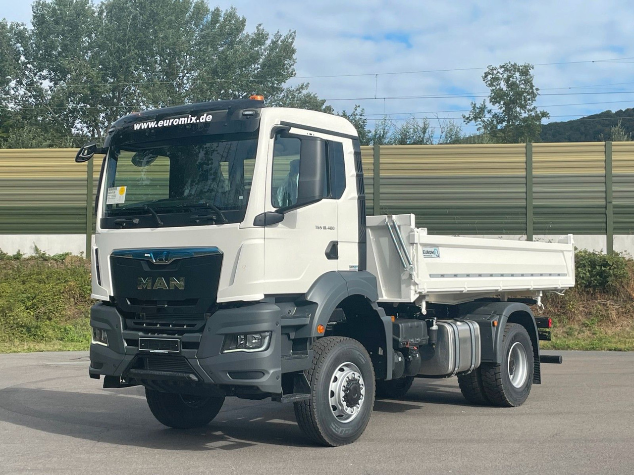 MAN TGS 18.400 TG3 4x4 Euro6e 3-Seiten-Kippe Euromix - Autocarro ribaltabile: foto 1 MAN TGS 18.400 TG3 4x4 Euro6e 3-Seiten-Kippe Euromix - Autocarro ribaltabile: foto 1