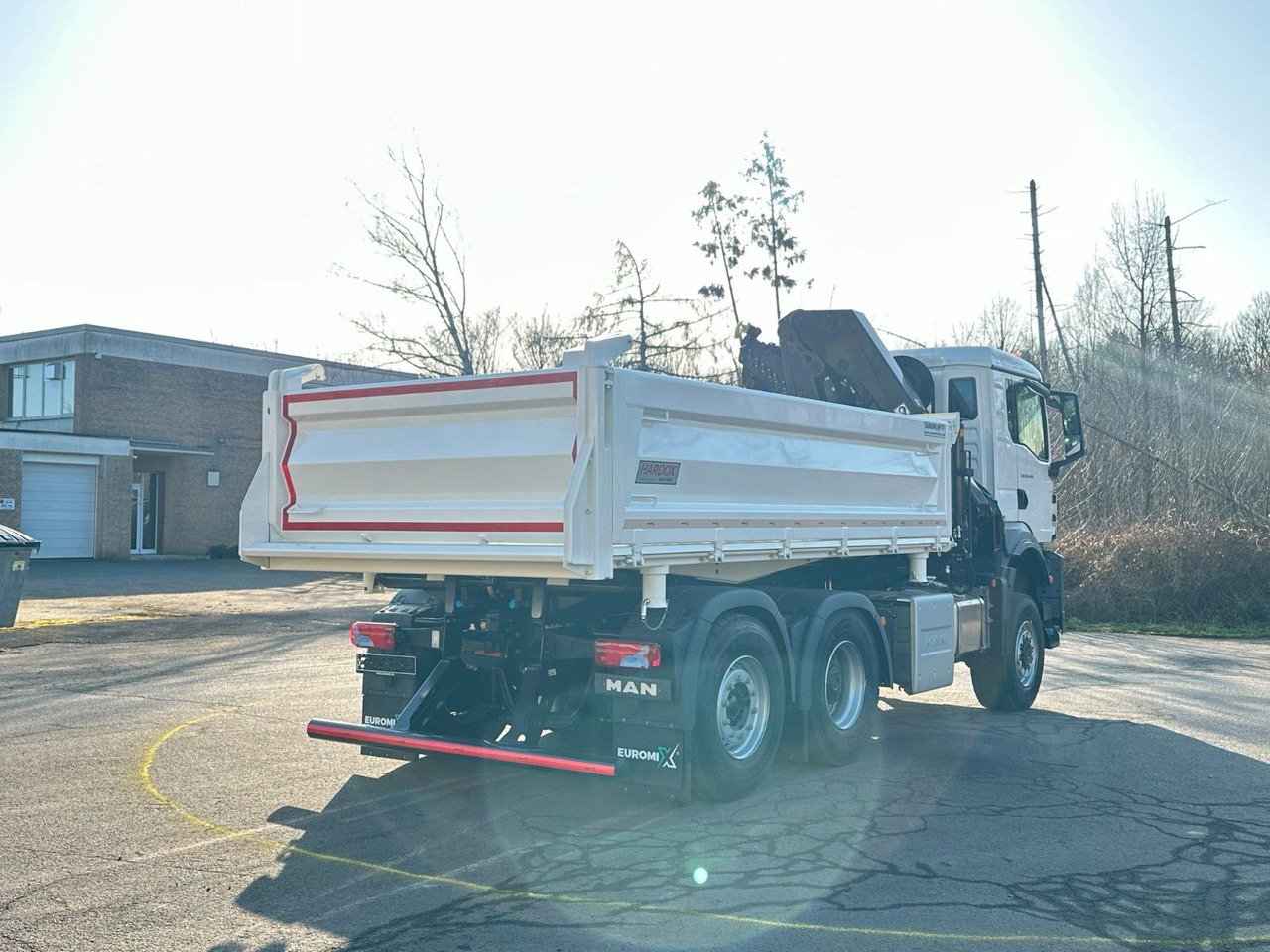 MAN TGS 28.440 6x4-4/3-Seiten- Kipper / Hiab 228-6 - Autocarro ribaltabile, Camion con gru: foto 4 MAN TGS 28.440 6x4-4/3-Seiten- Kipper / Hiab 228-6 - Autocarro ribaltabile, Camion con gru: foto 4