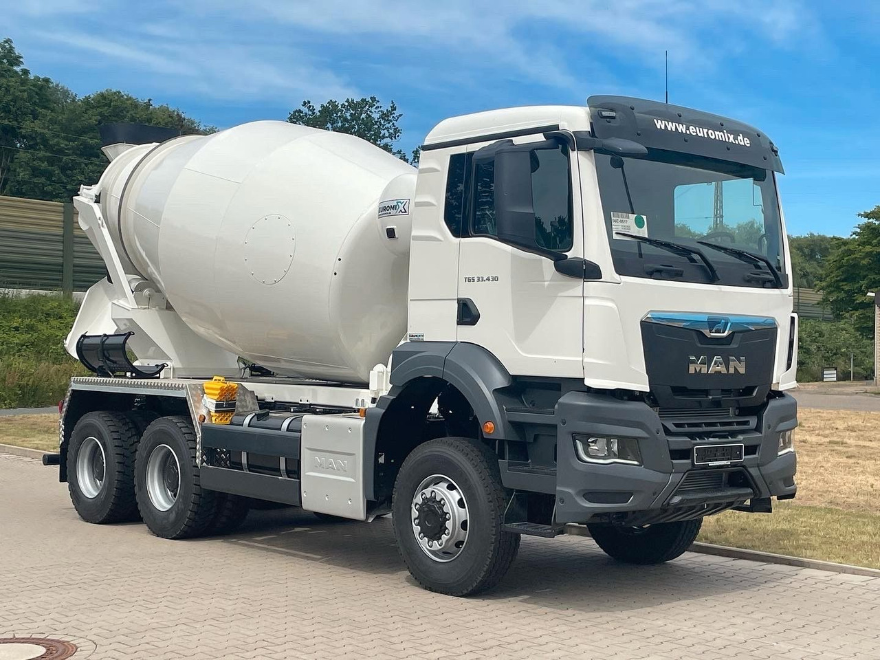 MAN TGS 33.440 / 6X6 Euro6e Euromix MTP EM 7 L - Autobetoniera: foto 1 MAN TGS 33.440 / 6X6 Euro6e Euromix MTP EM 7 L - Autobetoniera: foto 1
