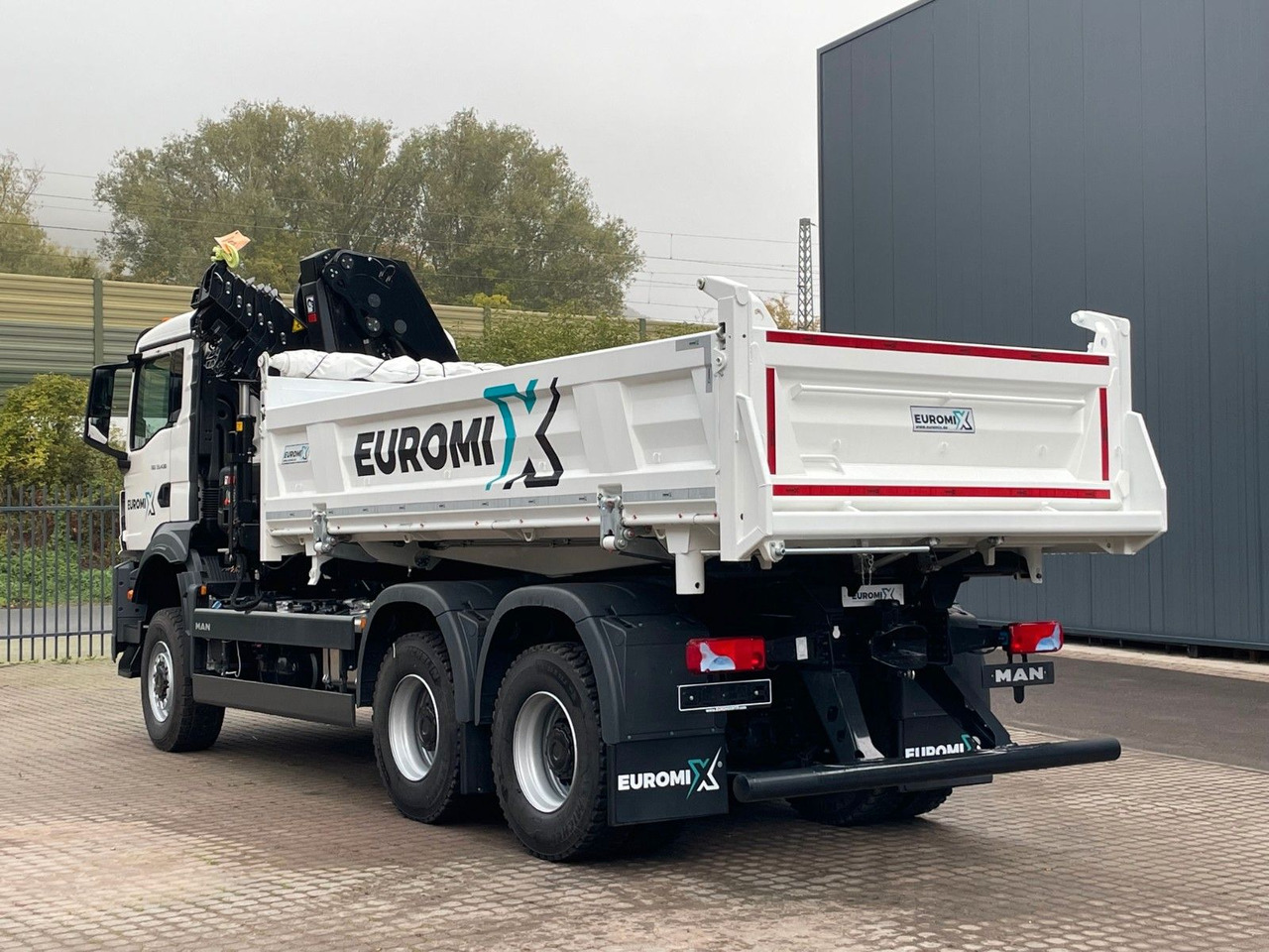 Autocarro ribaltabile, Camion con gru MAN TGS 33.440 6x6 /3-Seiten- Kipper /  HIAB 228-6: foto 7