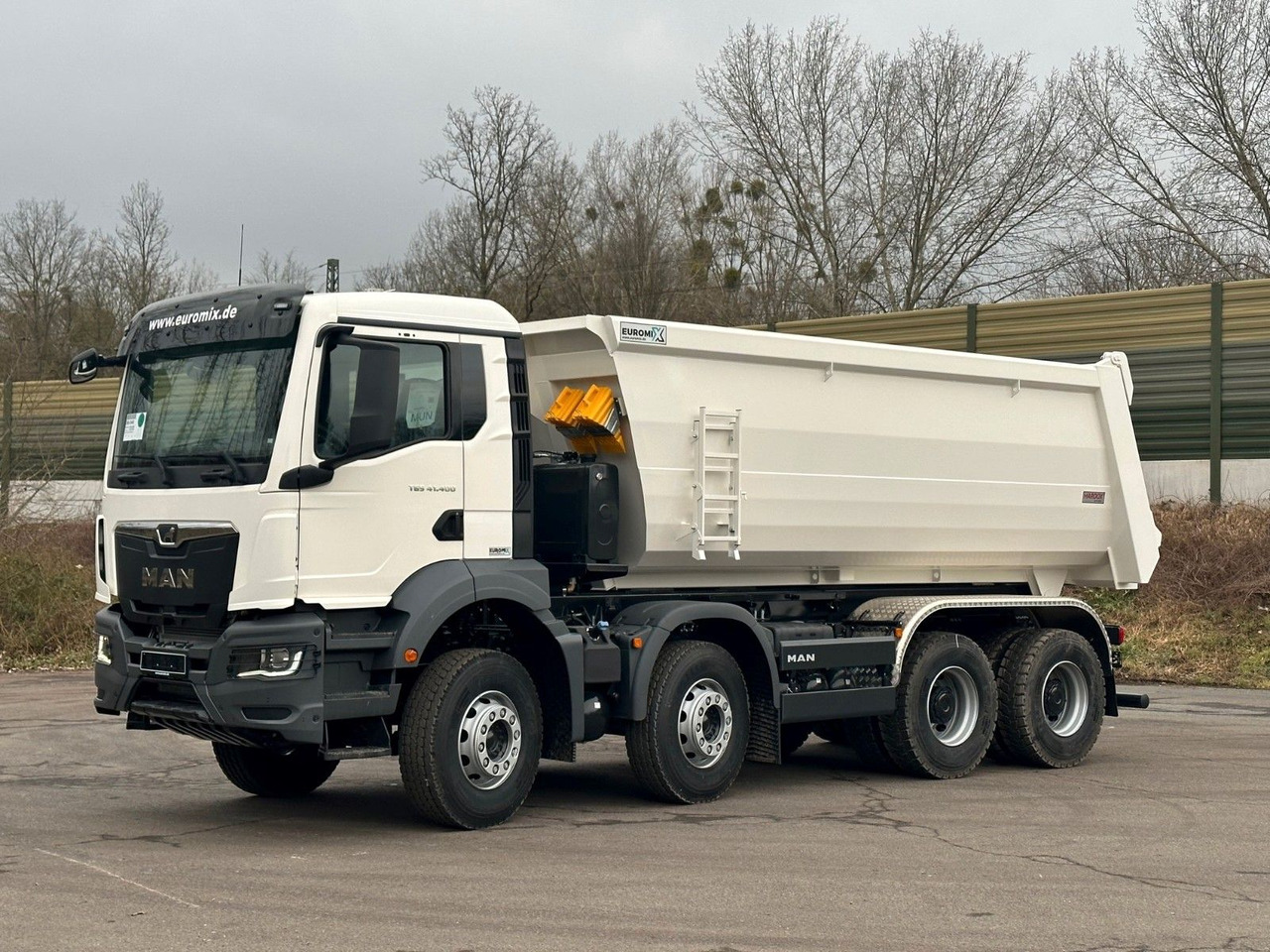 MAN TGS 41.400 8x4 / EUROMIX MTP 20m³/ EURO 5 - Autocarro ribaltabile: foto 2 MAN TGS 41.400 8x4 / EUROMIX MTP 20m³/ EURO 5 - Autocarro ribaltabile: foto 2
