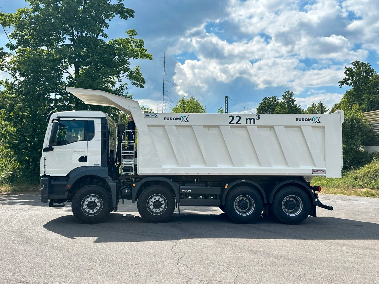 MAN TGS 41.400 8x4 / EUROMIX MTP 22m³/ Eckige Mulde - Autocarro ribaltabile: foto 3 MAN TGS 41.400 8x4 / EUROMIX MTP 22m³/ Eckige Mulde - Autocarro ribaltabile: foto 3