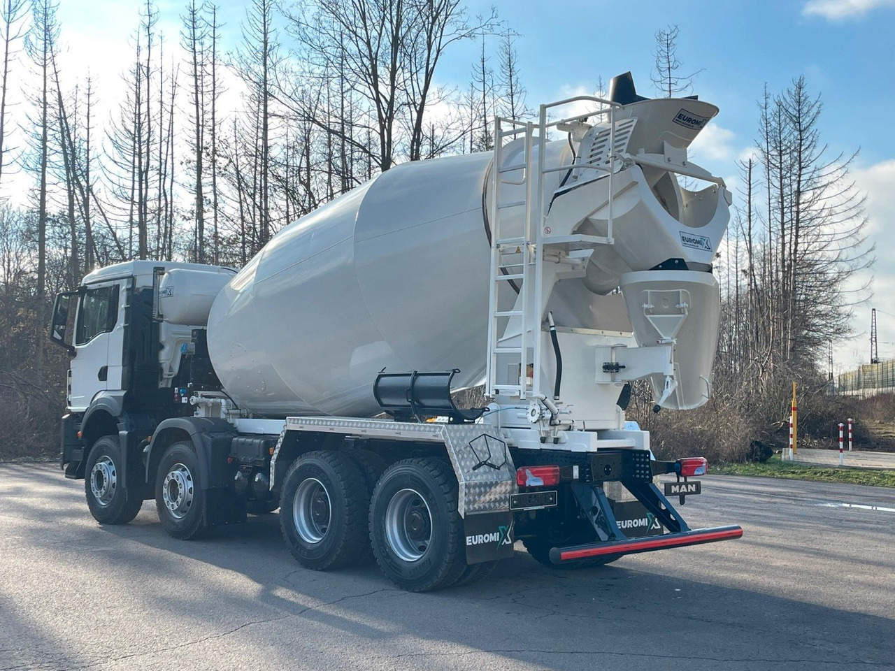 MAN TGS 41.400 8x4 / EuromixMTP EM 12m³ R / EURO 2 - Autobetoniera: foto 5 MAN TGS 41.400 8x4 / EuromixMTP EM 12m³ R / EURO 2 - Autobetoniera: foto 5