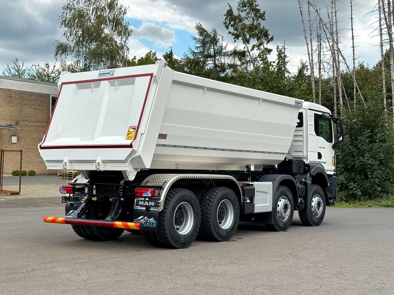 MAN TGS 41.440 8x4 EuromixMTP Mulden-Kipper MAN TGS 41.440 8x4 EuromixMTP Mulden-Kipper - Autocarro ribaltabile: foto 5 MAN TGS 41.440 8x4 EuromixMTP Mulden-Kipper MAN TGS 41.440 8x4 EuromixMTP Mulden-Kipper - Autocarro ribaltabile: foto 5