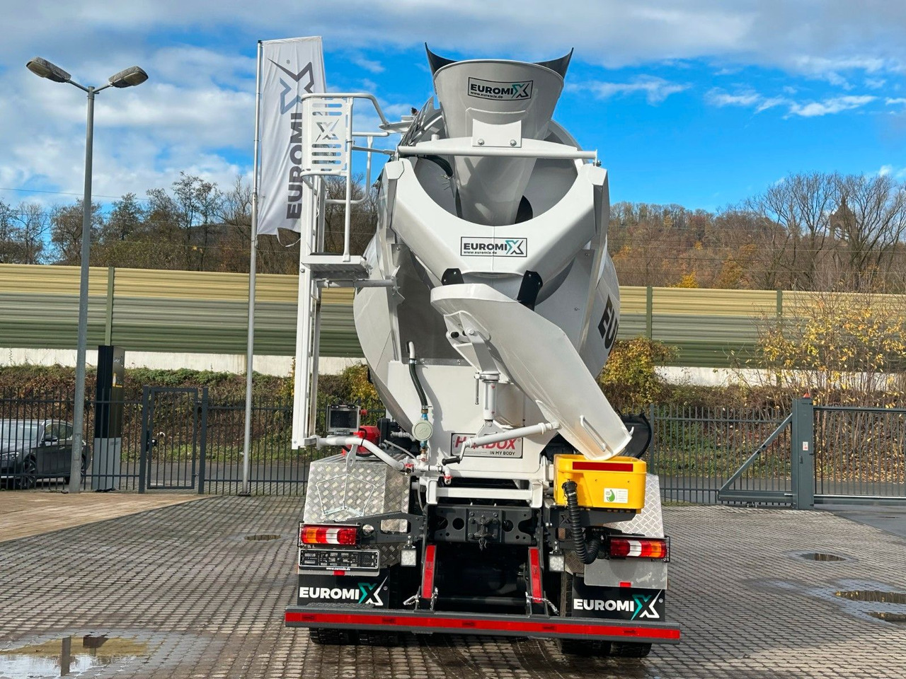 Mercedes-Benz Arocs 5 3540 8x4 EURO 6e EuromixMTP EM 9 L - Autobetoniera: foto 5 Mercedes-Benz Arocs 5 3540 8x4 EURO 6e EuromixMTP EM 9 L - Autobetoniera: foto 5