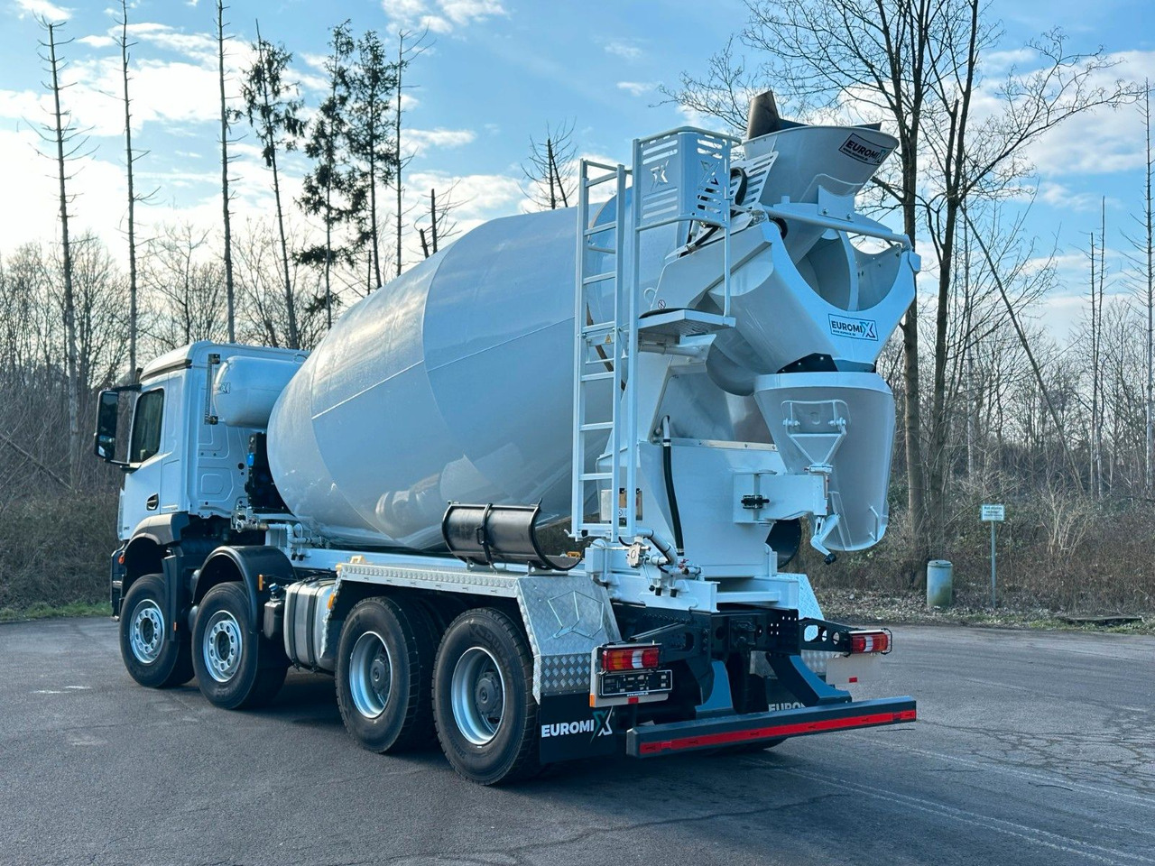 Mercedes-Benz Arocs 5 3743 8X4 / Euro6e EuromixMTP EM 10 L - Autobetoniera: foto 4 Mercedes-Benz Arocs 5 3743 8X4 / Euro6e EuromixMTP EM 10 L - Autobetoniera: foto 4