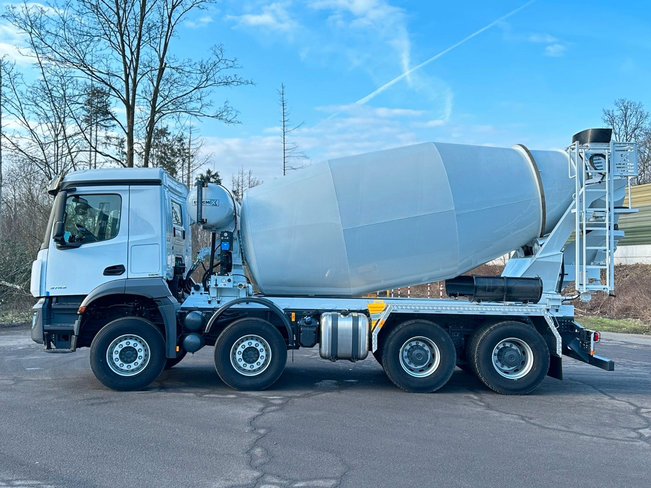 Mercedes-Benz Arocs 5 3743 8X4 / Euro6e EuromixMTP EM 10 L - Autobetoniera: foto 2 Mercedes-Benz Arocs 5 3743 8X4 / Euro6e EuromixMTP EM 10 L - Autobetoniera: foto 2