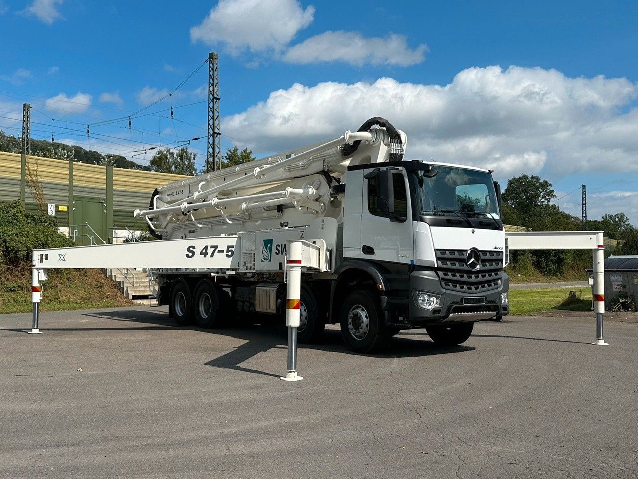 Pompa autocarrata Mercedes-Benz Arocs 5 4142  8x4 SWAN TSP 47-5 160RZ ( 47m ): foto 18