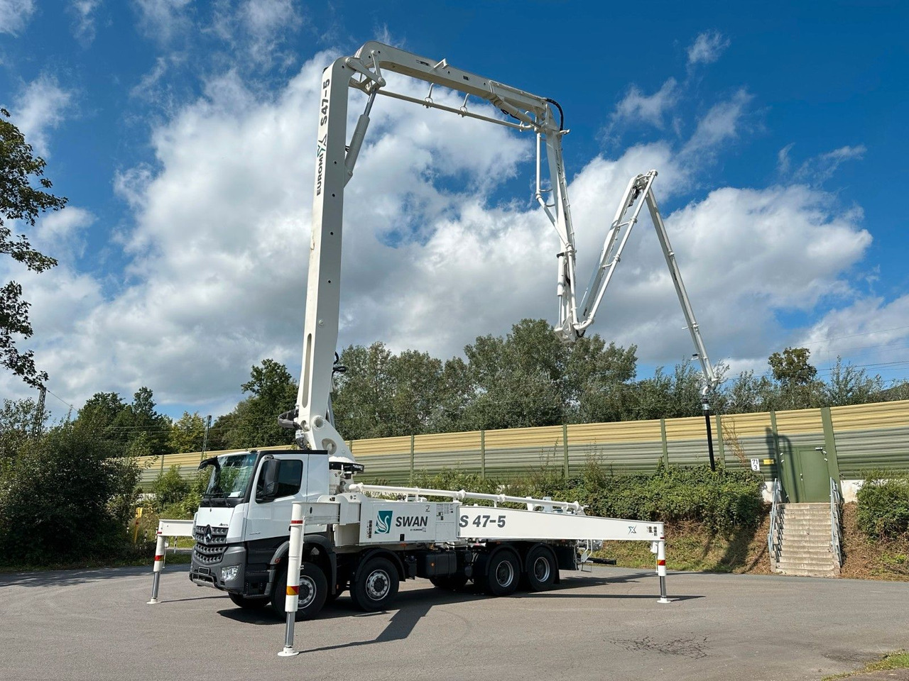 Pompa autocarrata Mercedes-Benz Arocs 5 4142  8x4 SWAN TSP 47-5 160RZ ( 47m ): foto 22