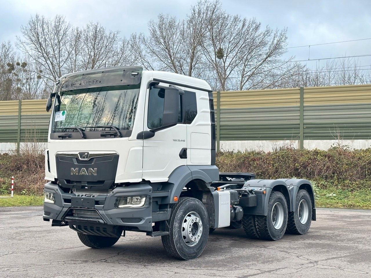 MAN TGS 33.440 BBS 6X4 EUROMIX MTP Kipper-Auflieger - Trattore stradale: foto 1 MAN TGS 33.440 BBS 6X4 EUROMIX MTP Kipper-Auflieger - Trattore stradale: foto 1