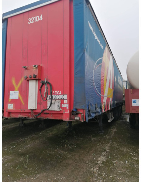 Curtain semi-trailer with used aboveground 2700 &4850L tanks Gas, Gaz, LPG, GPL, Propane, Butane tank ID 8.370 - Semirimorchio cisterna: foto 2 Curtain semi-trailer with used aboveground 2700 &4850L tanks Gas, Gaz, LPG, GPL, Propane, Butane tank ID 8.370 - Semirimorchio cisterna: foto 2