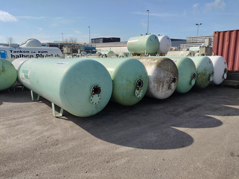 De Visser used 2700L & 4850L gastanks - Gas, Gaz, LPG, GPL, Propane, Butane tanks aboveground Used tanks - Serbatoio carburante: foto 2 De Visser used 2700L & 4850L gastanks - Gas, Gaz, LPG, GPL, Propane, Butane tanks aboveground Used tanks - Serbatoio carburante: foto 2