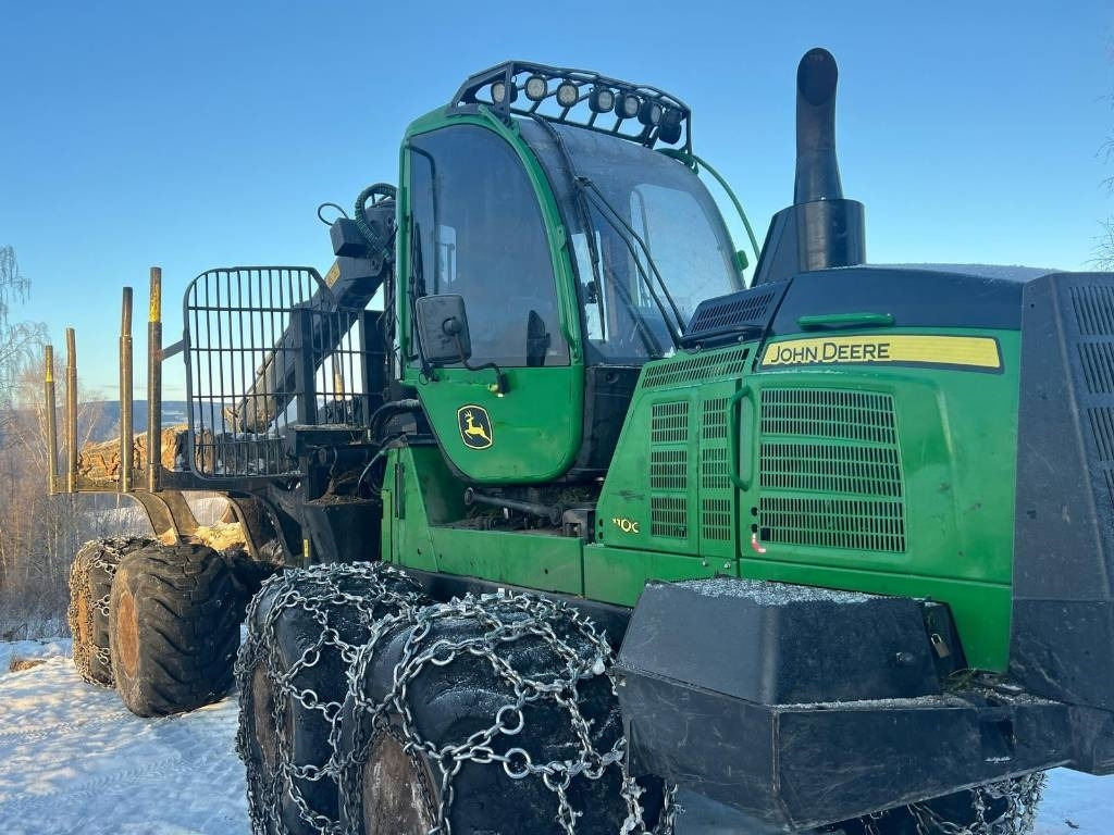 John Deere 1110 G - Forwarder: foto 2 John Deere 1110 G - Forwarder: foto 2