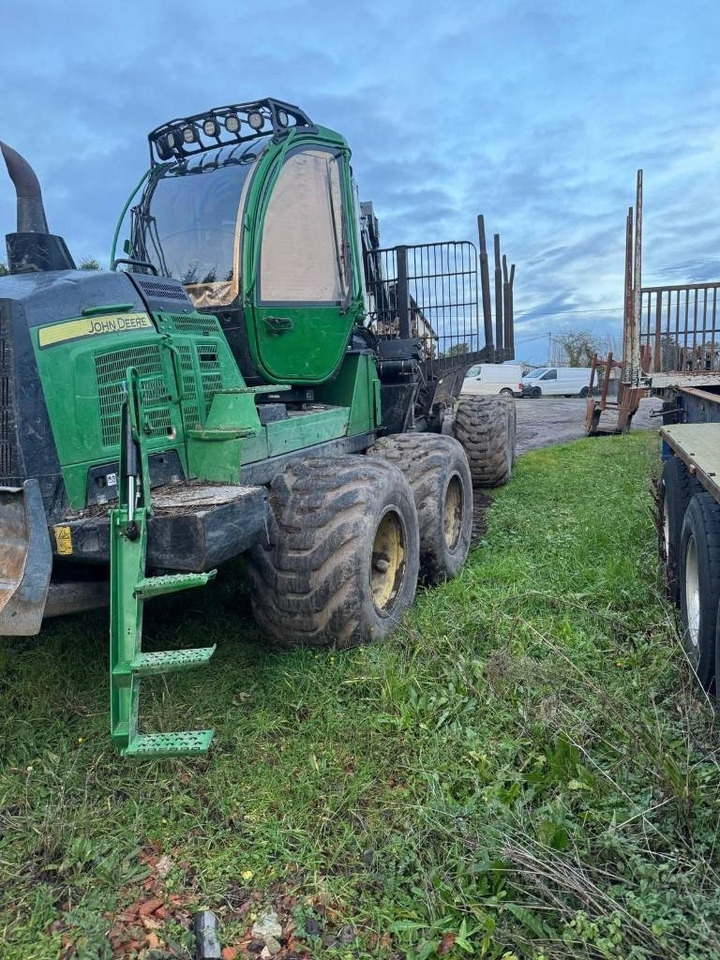 John Deere 1510G  - Forwarder: foto 4 John Deere 1510G  - Forwarder: foto 4