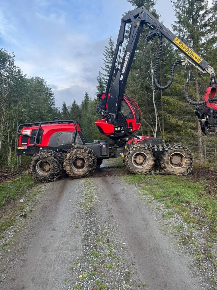 Komatsu 951 XC - Abbattitrice forestale: foto 3 Komatsu 951 XC - Abbattitrice forestale: foto 3