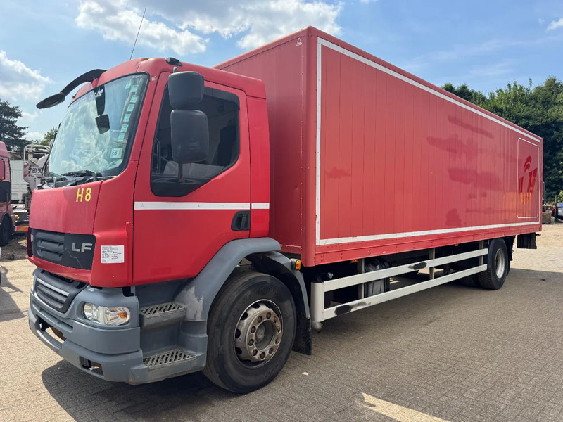 DAF LF 55.220 **EURO 4-MANUAL GEARBOX** - Autocarro furgonato: foto 1 DAF LF 55.220 **EURO 4-MANUAL GEARBOX** - Autocarro furgonato: foto 1
