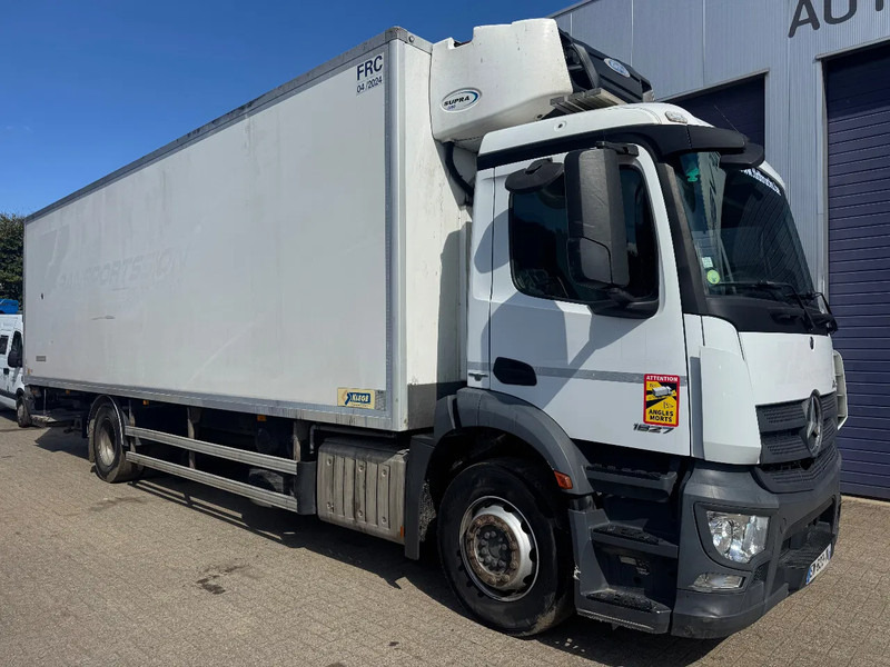 Mercedes-Benz Antos 1827 **BLUETEC 6-FRENCH TRUCK-8,70L BOX** - Autocarro frigorifero: foto 3 Mercedes-Benz Antos 1827 **BLUETEC 6-FRENCH TRUCK-8,70L BOX** - Autocarro frigorifero: foto 3