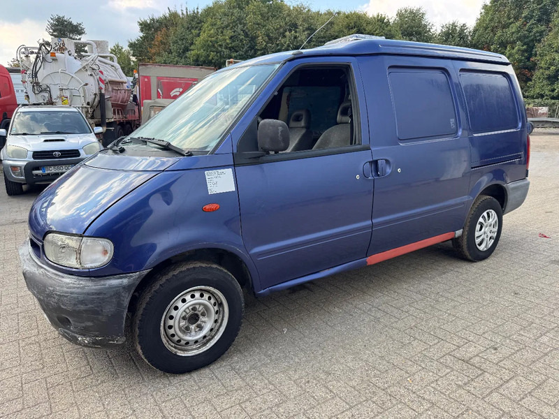 Nissan Vanette CARGO **2,3DIESEL-CAMIONETTE FRANCAIS** - Furgone chiuso: foto 1 Nissan Vanette CARGO **2,3DIESEL-CAMIONETTE FRANCAIS** - Furgone chiuso: foto 1