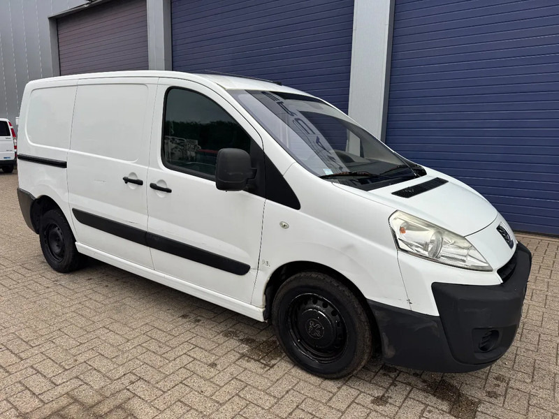 Peugeot Expert **1560CC-EURO 4-AC** - Furgoncino: foto 1 Peugeot Expert **1560CC-EURO 4-AC** - Furgoncino: foto 1