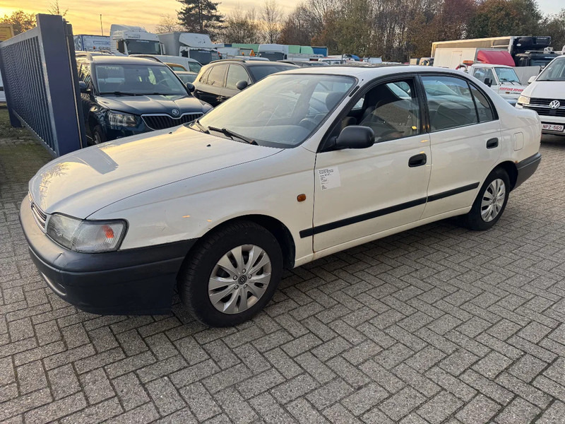 Toyota Carina E **1600XLI-VERRY CLEAN** - Berlina: foto 3 Toyota Carina E **1600XLI-VERRY CLEAN** - Berlina: foto 3