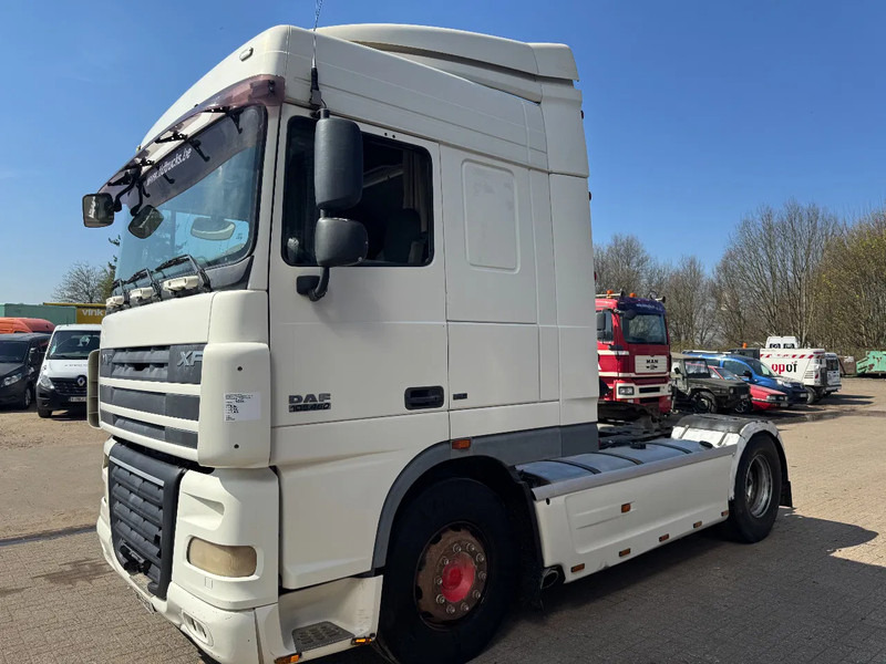 DAF XF 105.460 **EURO 5-RETARDER** - Trattore stradale: foto 1 DAF XF 105.460 **EURO 5-RETARDER** - Trattore stradale: foto 1
