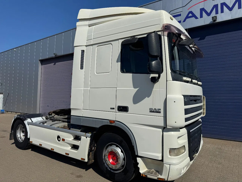DAF XF 105.460 **EURO 5-RETARDER** - Trattore stradale: foto 2 DAF XF 105.460 **EURO 5-RETARDER** - Trattore stradale: foto 2