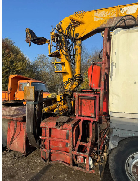 Renault Major 385 **6 CULASSE-A LAMES** - Trattore stradale: foto 4 Renault Major 385 **6 CULASSE-A LAMES** - Trattore stradale: foto 4