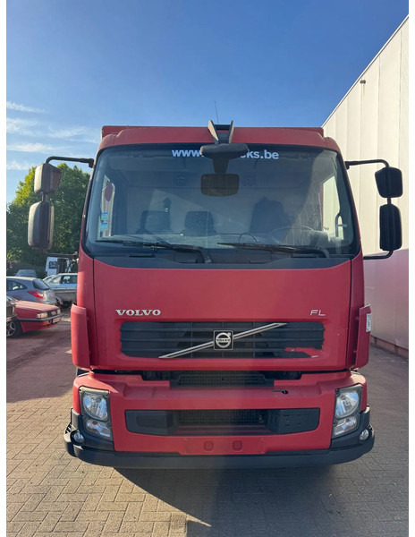 Volvo FL 240 **EURO 4-MANUAL GEAR-BELGIAN TRUCK** - Autocarro furgonato: foto 2 Volvo FL 240 **EURO 4-MANUAL GEAR-BELGIAN TRUCK** - Autocarro furgonato: foto 2