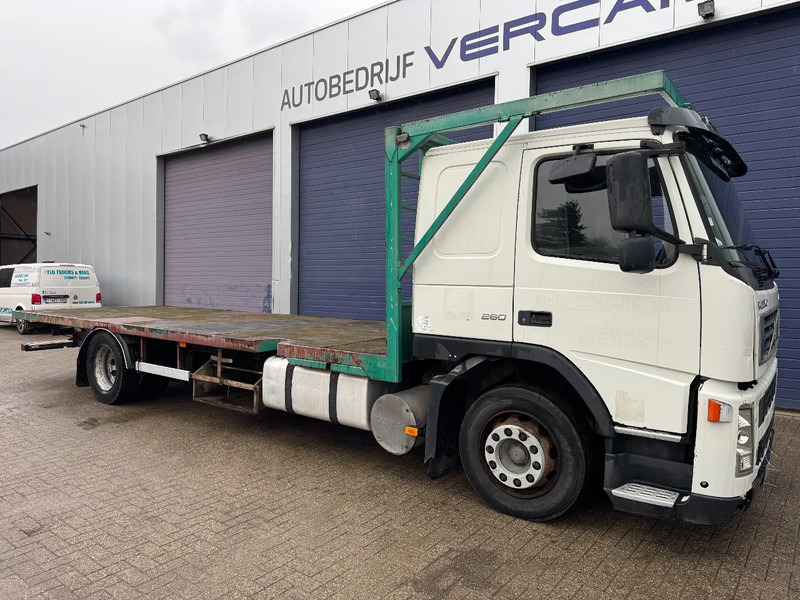 Volvo FM 9.260 **MANUAL GEARBOX-FRENCH ORIGINE** - Autocarro con pianale/ Cassone fisso: foto 3 Volvo FM 9.260 **MANUAL GEARBOX-FRENCH ORIGINE** - Autocarro con pianale/ Cassone fisso: foto 3