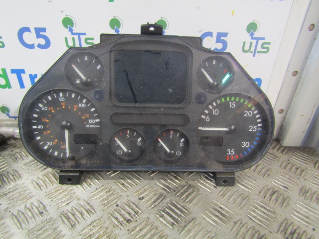 DAF LF 55 CLOCK CLUSTER P/NO 1669866 - Sistema elettrico per Camion: foto 1 DAF LF 55 CLOCK CLUSTER P/NO 1669866 - Sistema elettrico per Camion: foto 1