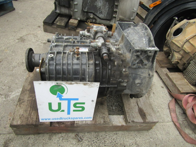 DAF LF 55 ZF 65850 6 SPEED GEARBOX - Cambio per Camion: foto 1 DAF LF 55 ZF 65850 6 SPEED GEARBOX - Cambio per Camion: foto 1