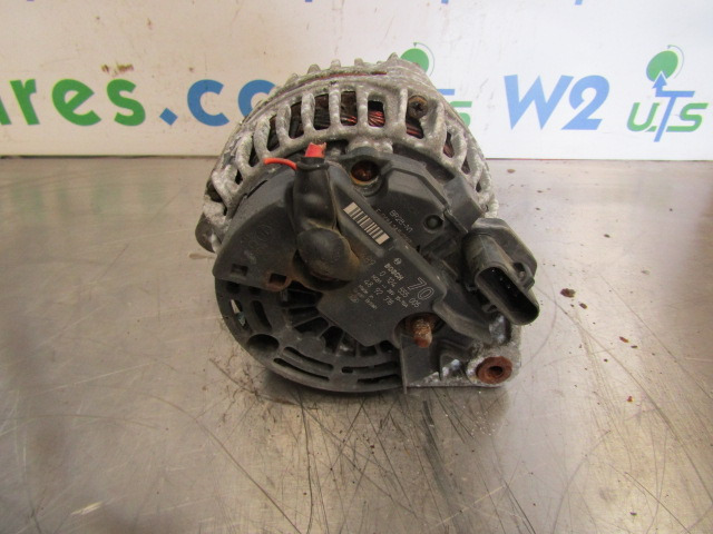 DENNIS ELITE II BOSCH ALTERNATOR P/NO 0124555005 - Sistema elettrico per Veicolo speciale/ Comunale: foto 2 DENNIS ELITE II BOSCH ALTERNATOR P/NO 0124555005 - Sistema elettrico per Veicolo speciale/ Comunale: foto 2