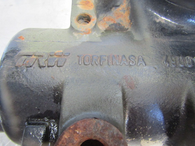 DENNIS ELITE II STEERING BOX TRW P/NO 049001889/2 - Sterzo per Veicolo speciale/ Comunale: foto 4 DENNIS ELITE II STEERING BOX TRW P/NO 049001889/2 - Sterzo per Veicolo speciale/ Comunale: foto 4