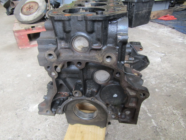 ISUZU 4JJ1 STD BLOCK - Motore e ricambi per Camion: foto 2 ISUZU 4JJ1 STD BLOCK - Motore e ricambi per Camion: foto 2