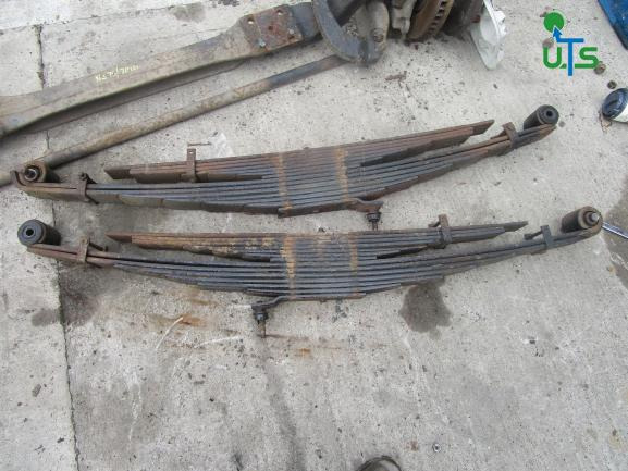 ISUZU N75 190 PAIR REAR SPRINGS - Sospensione per Camion: foto 1 ISUZU N75 190 PAIR REAR SPRINGS - Sospensione per Camion: foto 1