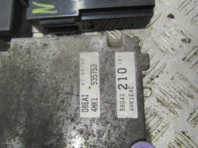 ISUZU NQR EURO 4 4HK1 ENGINE ECU KIT P/NO 4HK1 535753 - ECU per Camion: foto 2 ISUZU NQR EURO 4 4HK1 ENGINE ECU KIT P/NO 4HK1 535753 - ECU per Camion: foto 2