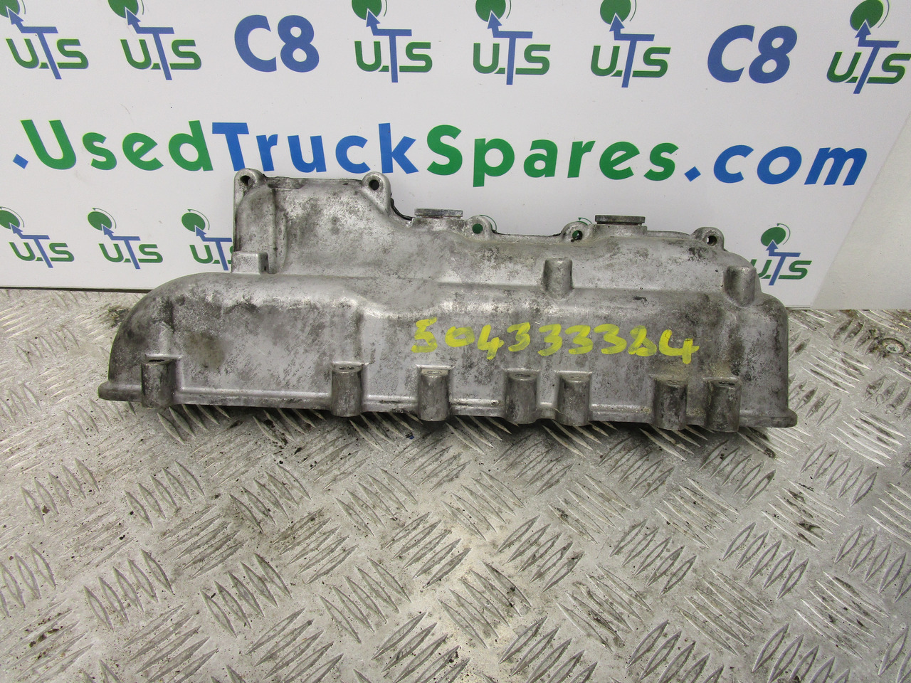 IVECO DAILY 3.0 INLET MANIFOLD P/NO 504333384 - Motore e ricambi per Camion: foto 1 IVECO DAILY 3.0 INLET MANIFOLD P/NO 504333384 - Motore e ricambi per Camion: foto 1