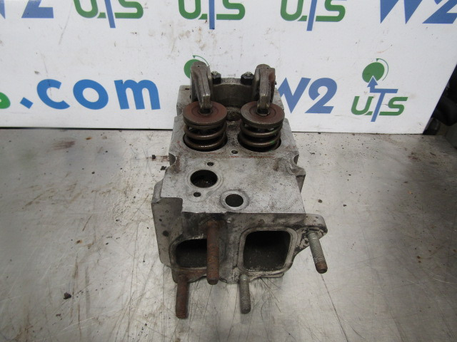 SCHMIDT SWINGO CYLINDER HEAD (R754 ENGINE) P/NO 90352041F - Motore e ricambi per Camion: foto 4 SCHMIDT SWINGO CYLINDER HEAD (R754 ENGINE) P/NO 90352041F - Motore e ricambi per Camion: foto 4