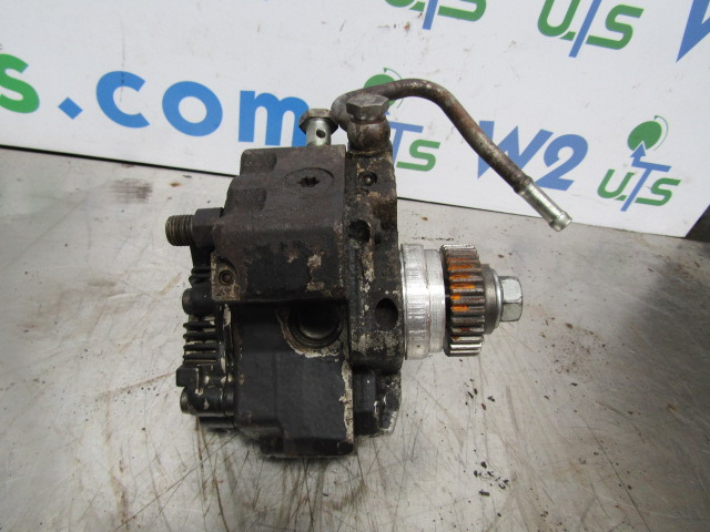 SCHMIDT SWINGO HIGH PRESSURE FUEL PUMP TYPE ‘BOSCH’ P/NO 0445 010 084 - Sistema di alimentazione per Camion: foto 2 SCHMIDT SWINGO HIGH PRESSURE FUEL PUMP TYPE ‘BOSCH’ P/NO 0445 010 084 - Sistema di alimentazione per Camion: foto 2