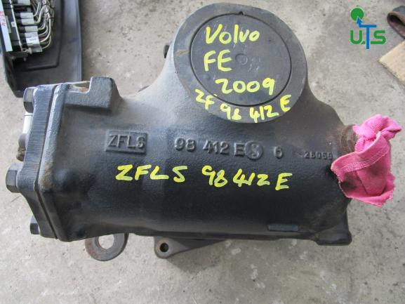 VOLVO FE STEERING BOX P/NO ZFLS 98412E - Sterzo per Camion: foto 1 VOLVO FE STEERING BOX P/NO ZFLS 98412E - Sterzo per Camion: foto 1