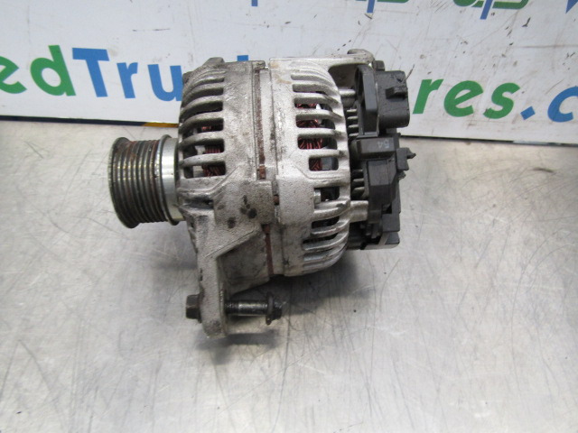 VOLVO FH13A ALTERNATOR 24V / 110A - Sistema elettrico per Camion: foto 1 VOLVO FH13A ALTERNATOR 24V / 110A - Sistema elettrico per Camion: foto 1