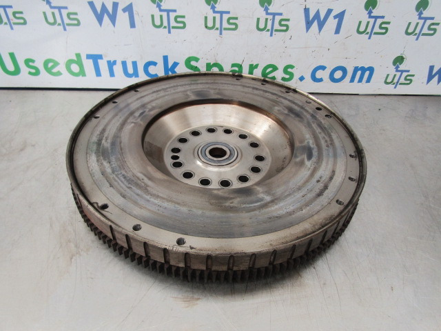 VOLVO FH13A FLYWHEEL - Volano per Camion: foto 1 VOLVO FH13A FLYWHEEL - Volano per Camion: foto 1